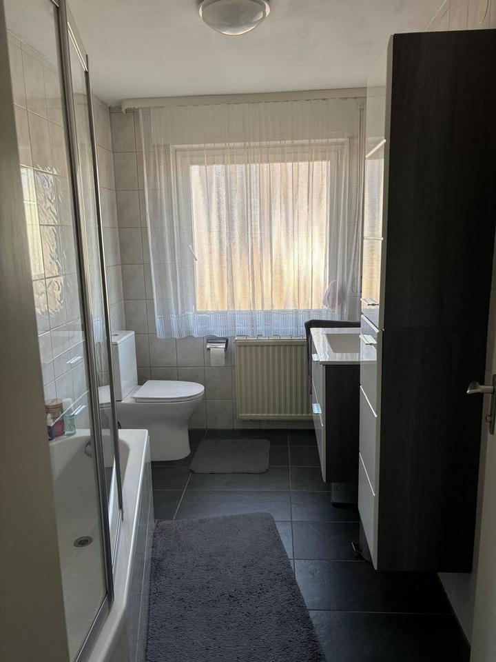 Gepflegtes Reihenmittelhaus mit Garage, Stellplatz & Garten in Balingen – Bild 6