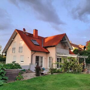 Einfamilienhaus in Reckendorf zu verkaufen - großzügig, freundlich und sofort bezugsbereit