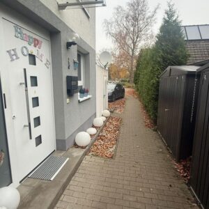 modernes Kfw 70 Reihenendhaus in Halstenbek