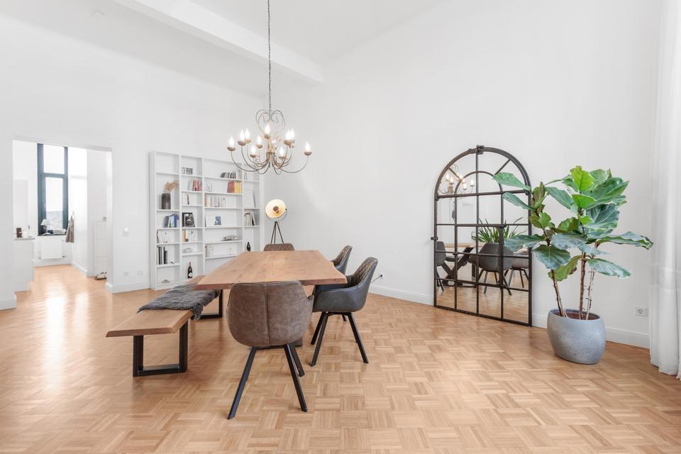 Kernsaniertes 2-Zimmer-Loftjuwel in Düsseldorf-Grafenberg – sofort vermietbar, 4 m Deckenhöhe – Bild 3