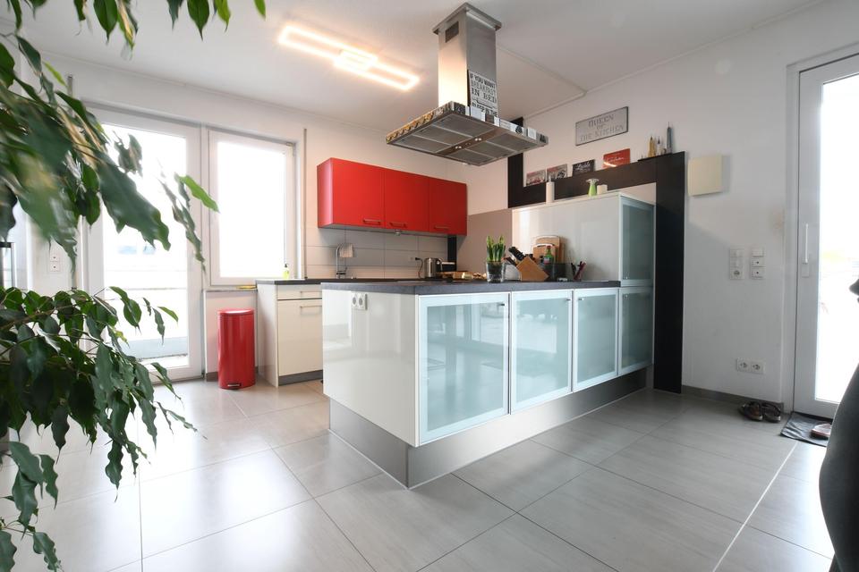 PENTHOUSE Provisionsfrei: Exklusive, neuwertige 4,5-Zimmer-Wohnung – Bild 4