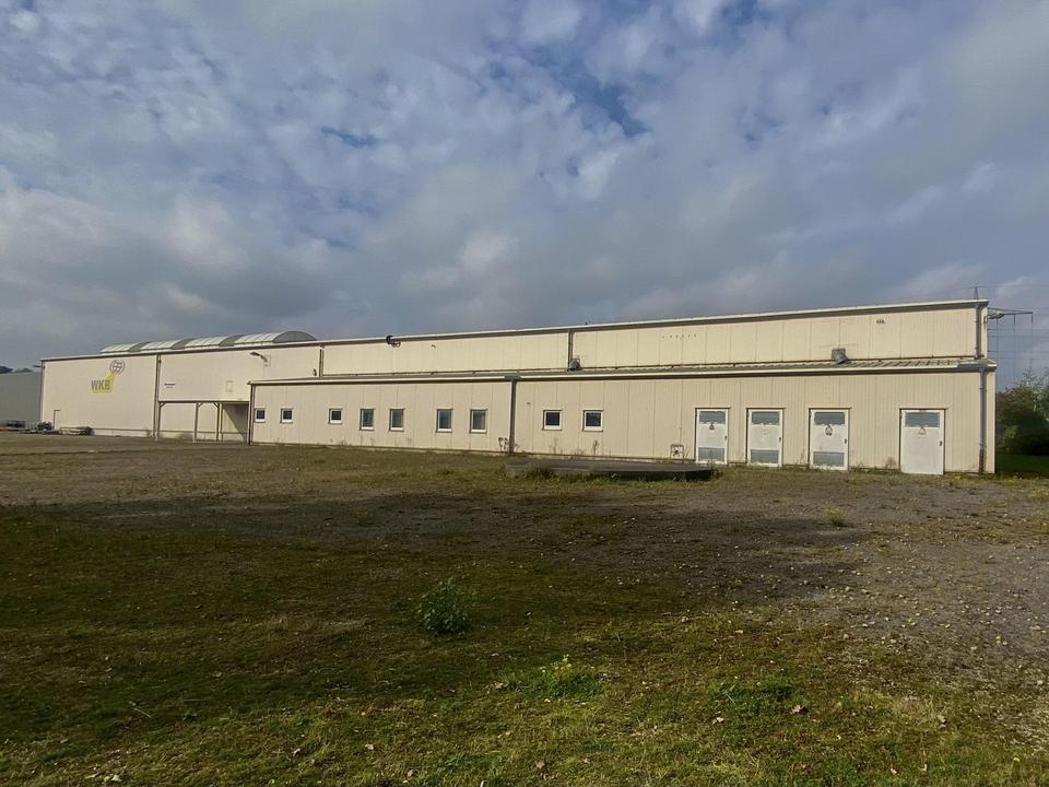 Gewerbehalle mit hervorragender Verkehrsanbindung! – Bild 8