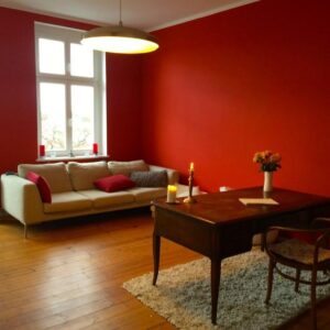 Liebevoll möblierte Altbauwohnung (Gründerzeit) mit 2 Balkonen auf Zeit - Mietende 30.04.2027