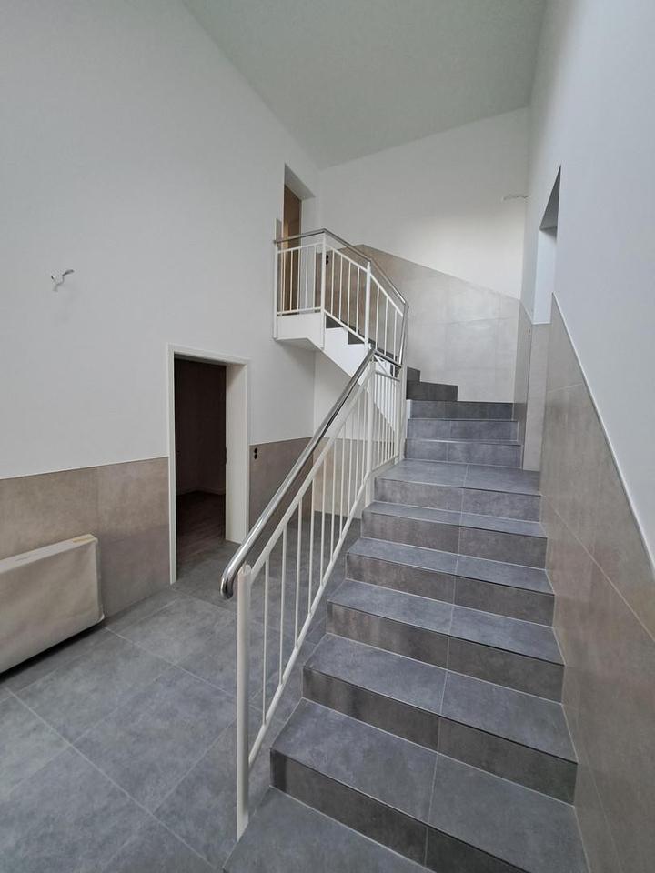 Neuwertige, großzügige 2 Zi. EG-Wohnung im Zentrum – Bild 4