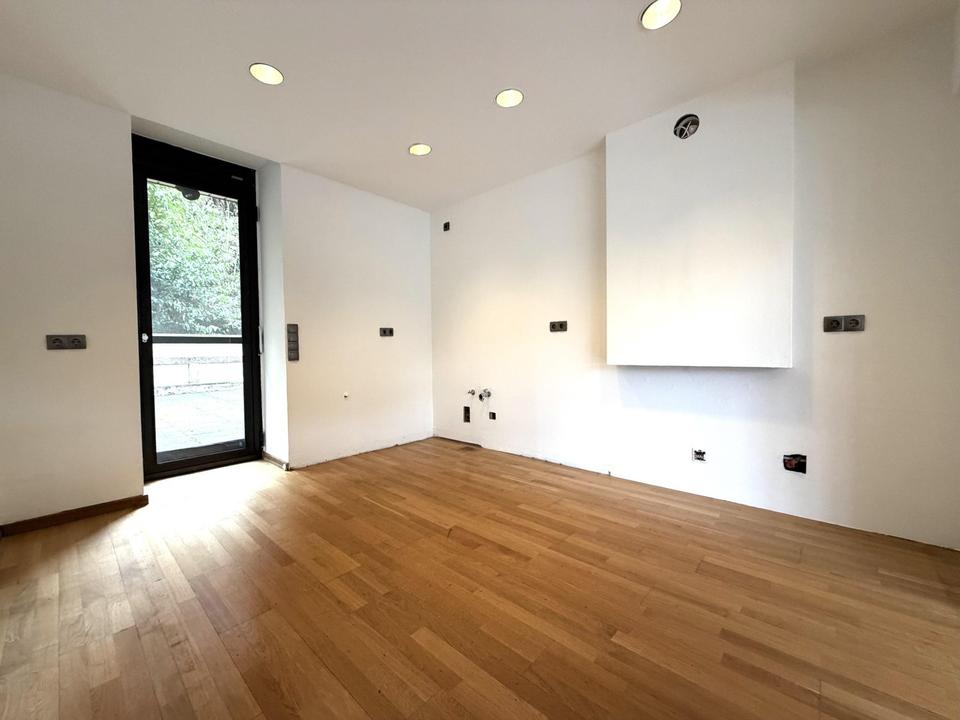 Modernes, großes, vielseitiges Haus inkl. Garage * in Kordel – Bild 5