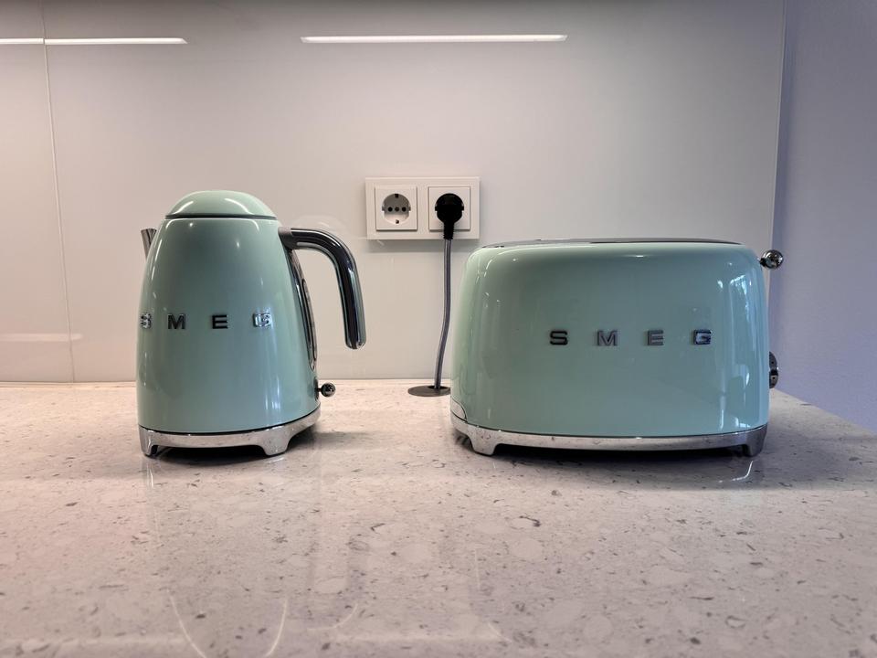 Moderne und möblierte Neubauwohnung in der City West – Bild 9