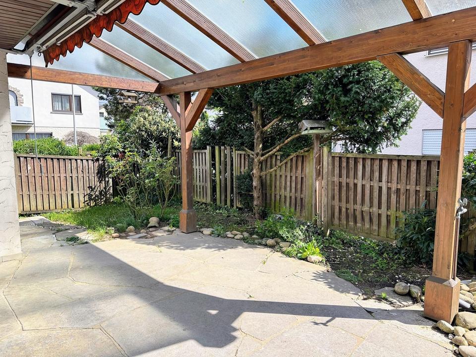 Repräsentatives 2-Familienhaus mit Ausbaupotential in begehrter Wohnlage – Bild 5