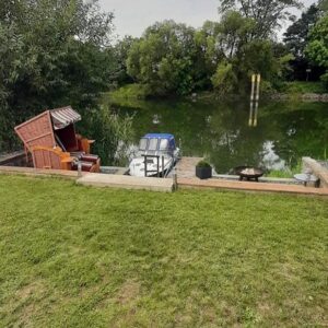 Einfamilienhaus auf Wassergrundstück