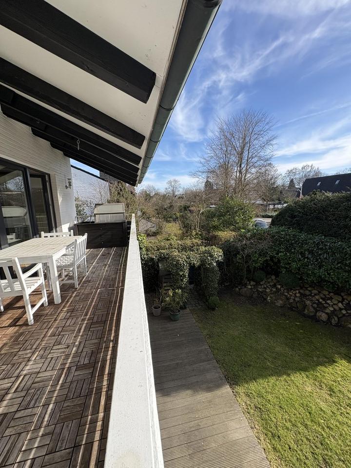 Großzügige Doppelhaushälfte in bester und sehr ruhiger Lage von Hamburg-Volksdorf – Bild 31