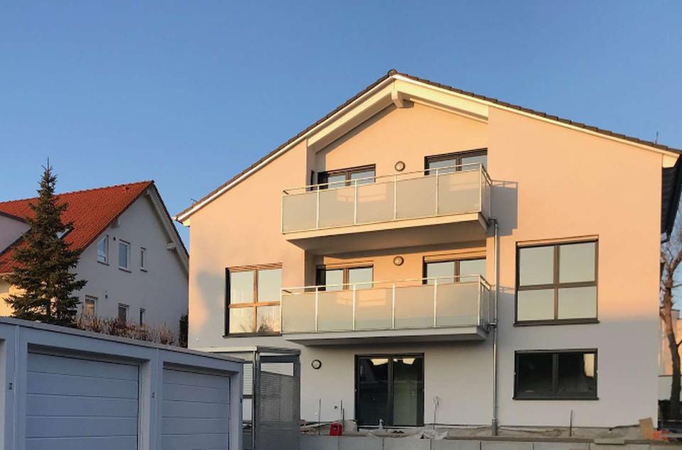 Moderne und helle 3,5-Zimmer-Wohnung | Balkon & Garage | EBK | 3 Min U-Bahn | Nähe Uni Hohenheim – Bild 10