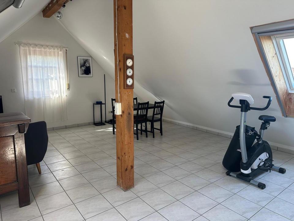 Provisionsfreie Vollmöblierte Maisonette Wohnung + 2 Stellplätze – Bild 21