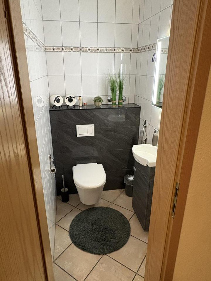 Unabhängig von Öl und Gas. Gepflegte Zweifamilienhaus-DHH in ruhiger und zentraler Lage von Alpen – Bild 23