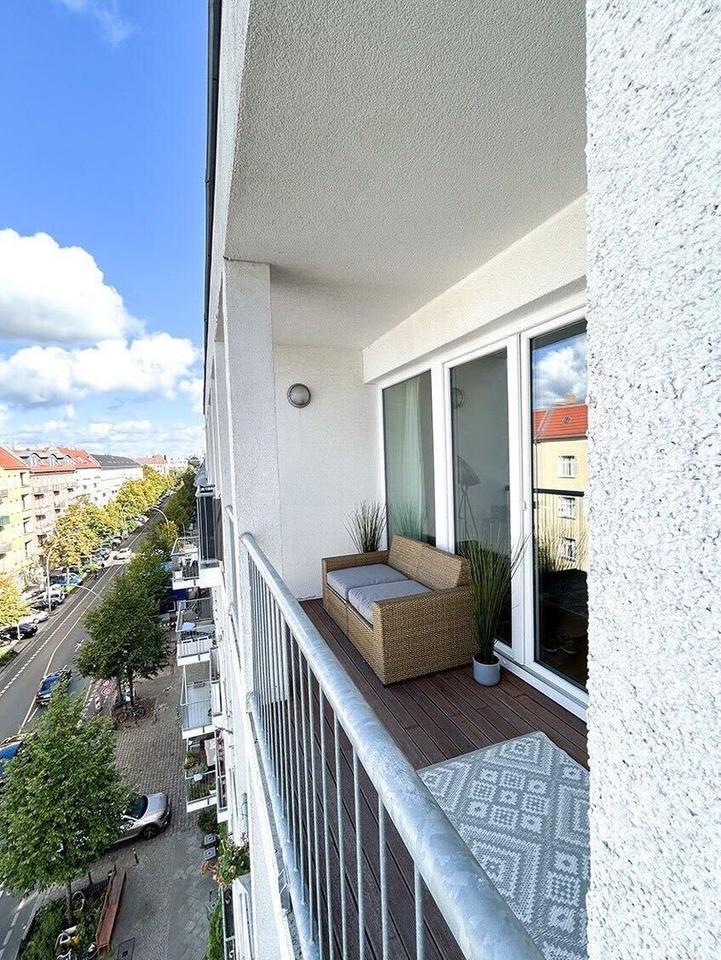 Top-floor 2-Zimmer Wohnung im 5. OG mit West-Balkon - provisionsfrei und unvermietet – Bild 12