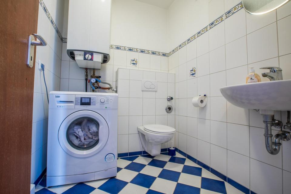 helle und großzügige Wohnung mit Traumblick – Bild 11