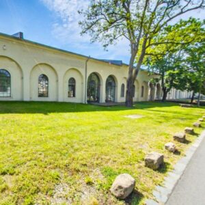 Ausstellung - Handel - Büro 329,6 m²