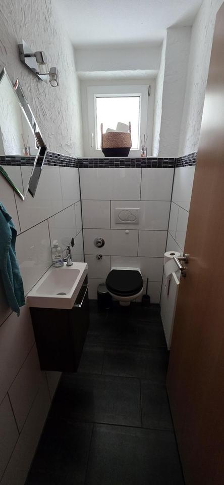 5-Zimmer-Wohnung mit Balkon und Gartenzugang im Scharnhauser Park – Bild 13