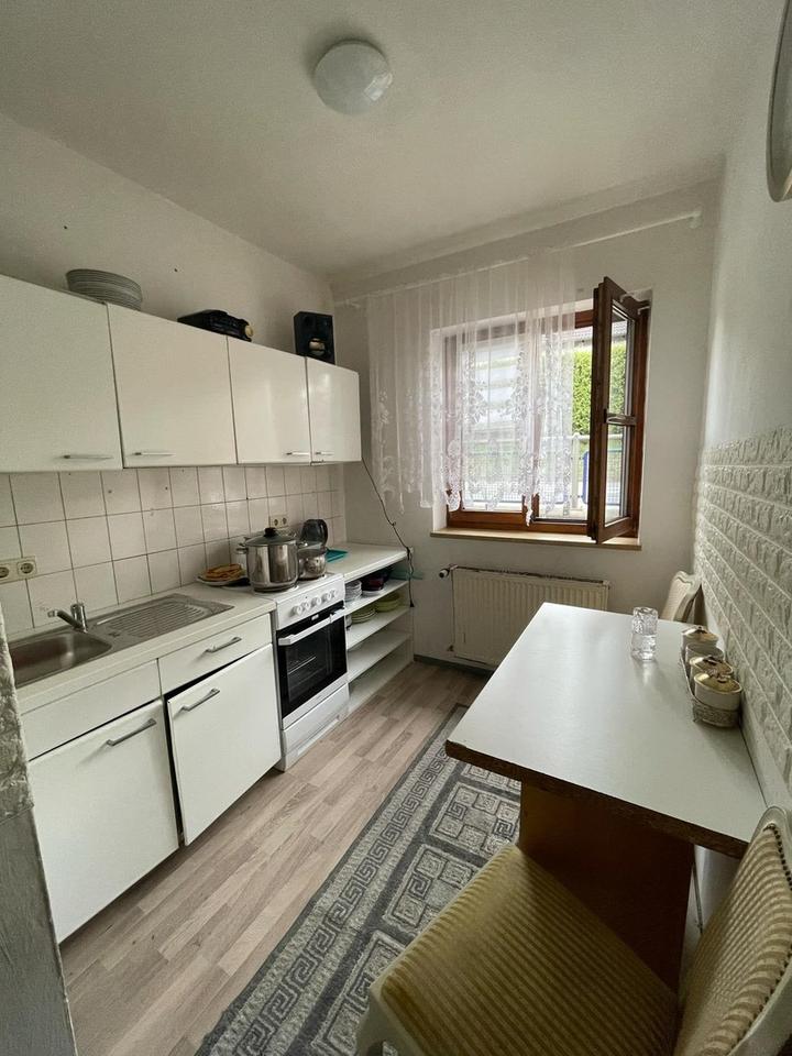 Helle 4-Zimmer Wohnung mit Garten – Bild 5