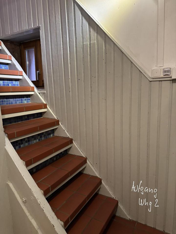 Haus mit zwei Wohneinheiten und einem separaten großen Garten – Bild 18