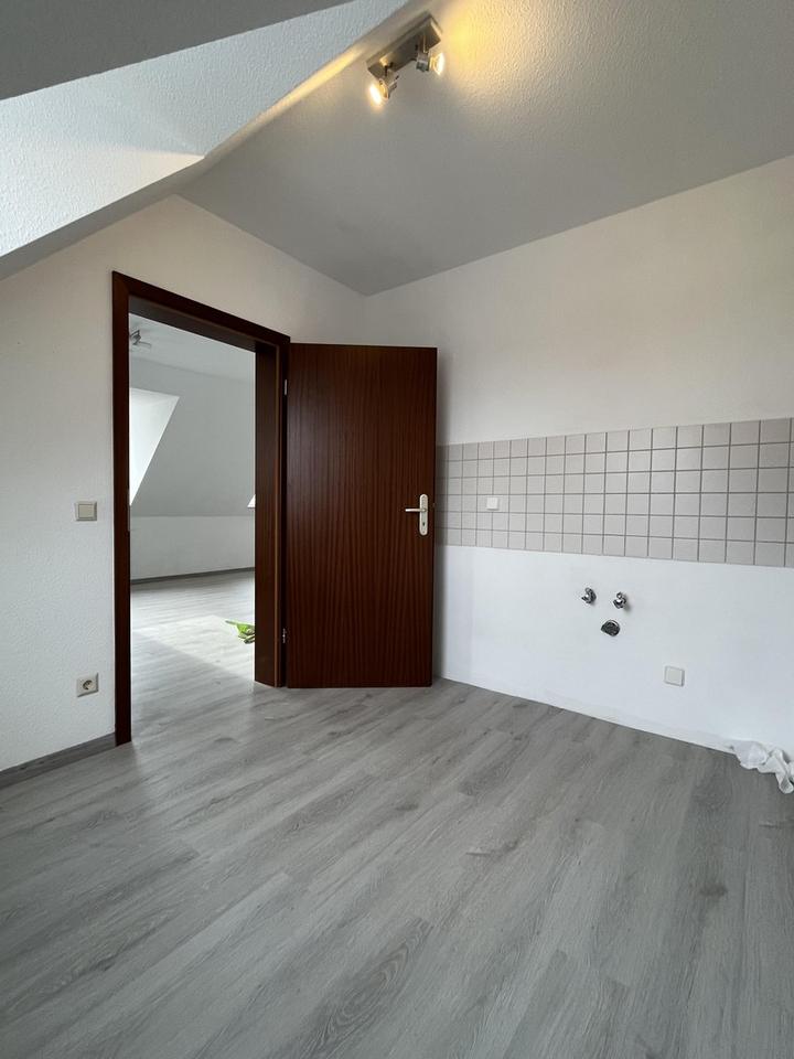 Moderne 1-Raum-Wohnung-frisch saniert – Bild 6