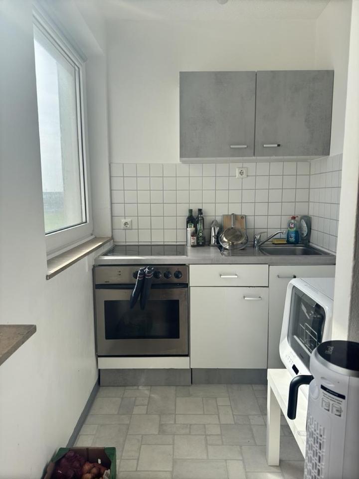 Helle, modern möblierte 2 Zimmer Wohnung / fully equiped 2 room apartment – Bild 5