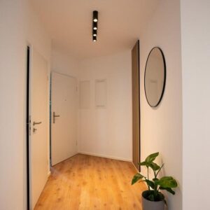 Modernes, möbliertes WG-Zimmer in Nürnberg mit Internet