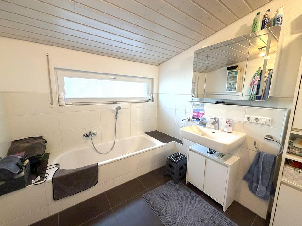 Moderne DHH mit Pergola, Garage & PV | 6 Zimmer | 148 m² | KfW-55 Standard – Bild 20