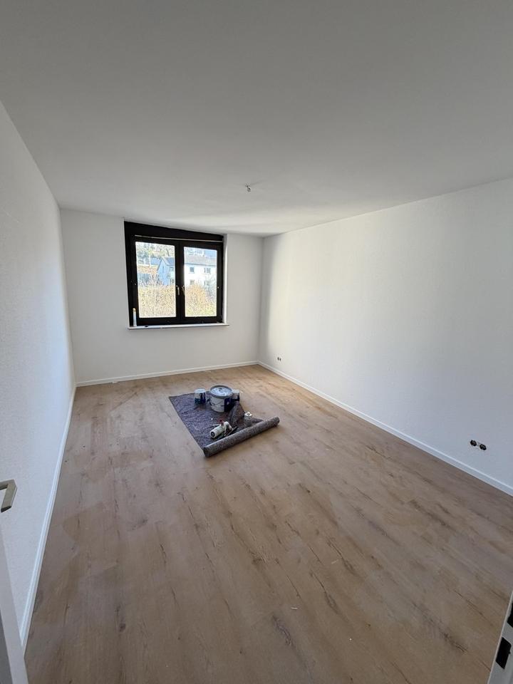 Charmante 3-Zimmer Wohnung mit Balkon - frisch renoviert – Bild 7