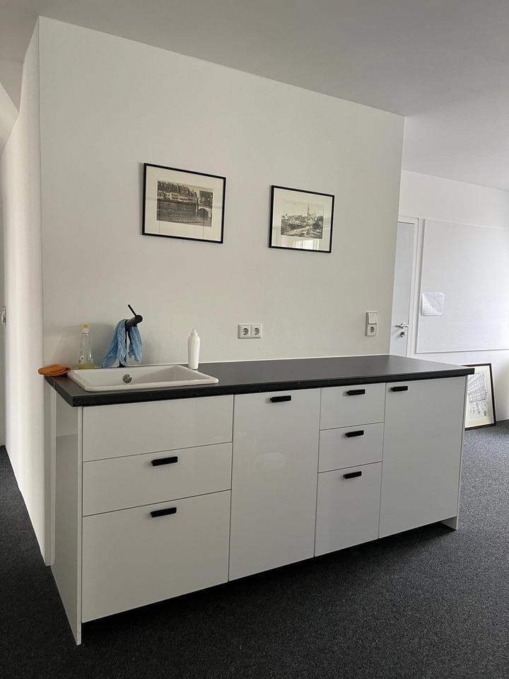 Zentral Wohnen oder Arbeiten – direkt an der Donau! – Bild 8