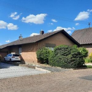 Attraktiver Bungalow,Niederkassel-Rheidt,zwischen Köln u.Bonn in Rheinnähe