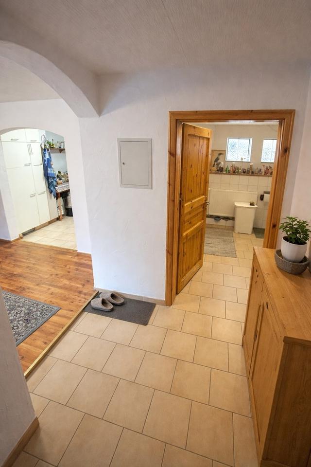 Charmante 3-Zimmer Erdgeschosswohnung (inkl. Küche) in Amorbach – Bild 2