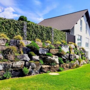 Energieeffizientes (A+) Einfamilienhaus mit Einliegerwohnung & Doppelcarport, Provisionsfrei!