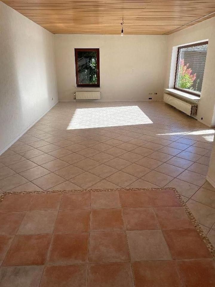 Großzügiges Wohnen auf einer Ebene mit vielseitig nutzbarem Untergeschoss – Bild 8