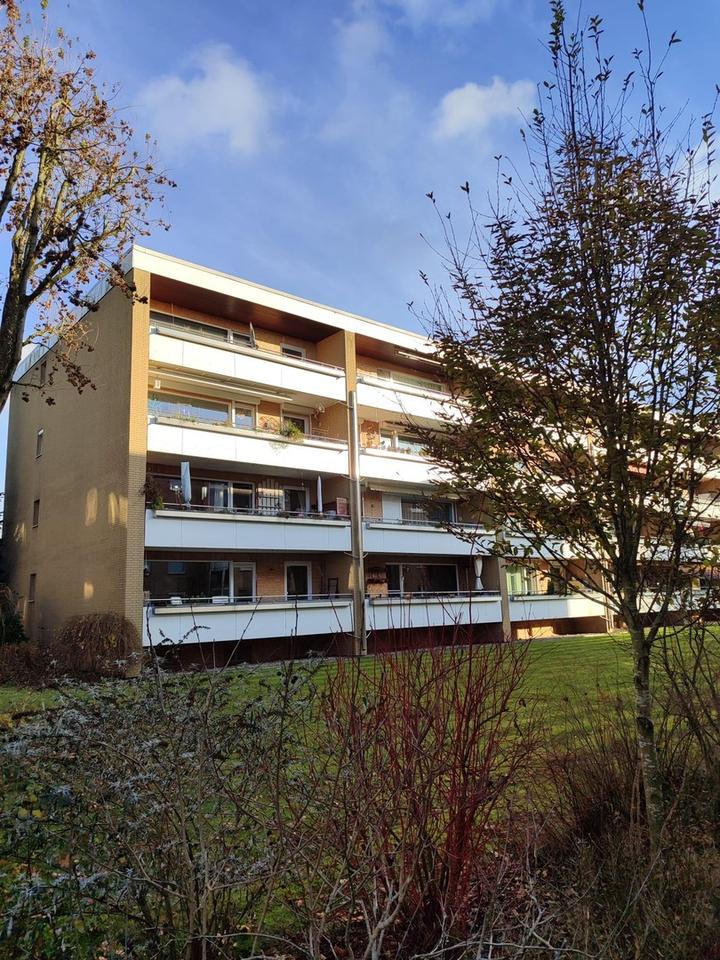 Helle, schöne 3 Zimmer Wohnung, bezugsfrei, von privat. – Bild 2