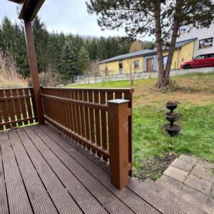 Sonnige 4-Zimmer-Wohnung mit Terasse und großem Garten am Waldrand