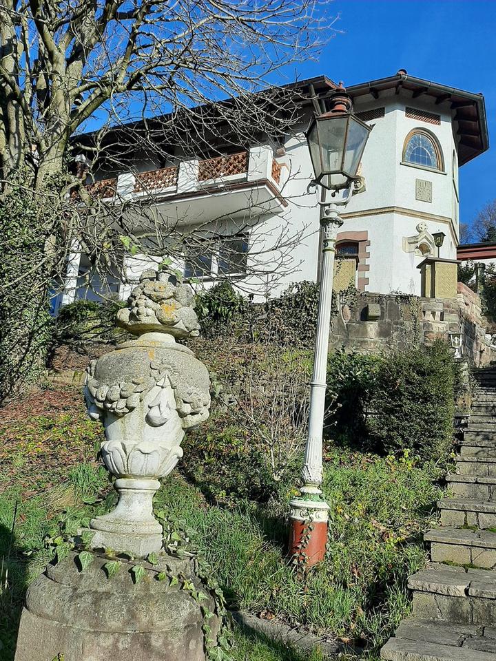 Traumaussicht in die Rheinebene - Einfamilienhaus mit Einliegerwohnung und Ausbaupotenzial – Bild 6