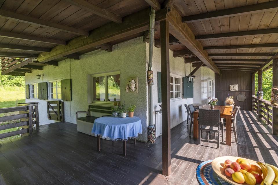 Ein Anwesen von Seltenheit – Villa, Stall & Luxuriöse Alleinlage – Bild 13