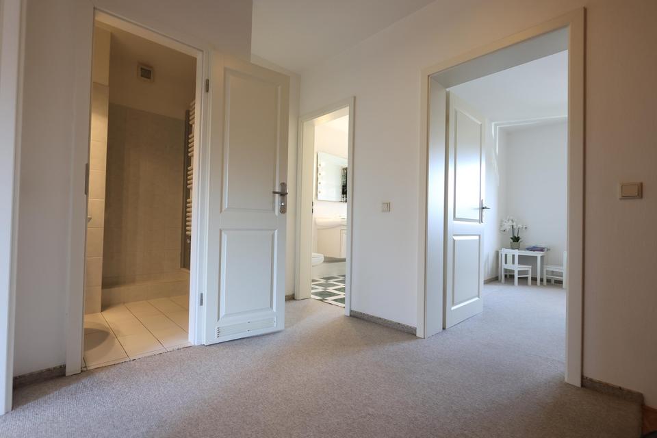 Stadtreihenendhaus Sackg. Wohnfl. 149 m² und Nutzfl. 68 m² – Bild 10