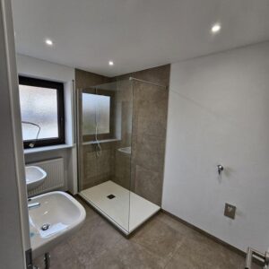 Einziehen und Wohlfühlen - komplett sanierte Wohnung in attraktiver Lage