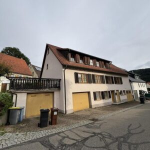 Zweifamilienhaus mit Scheune und Ausbaupotential in Reichenbach a. H. - saniert, gepflegt, vermietet
