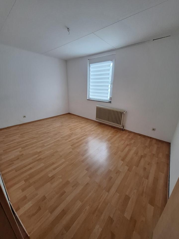4,5-Zimmer-EG-Wohnung mit Wintergarten, Terrasse in Tuttlingen-Möhringen – Bild 10