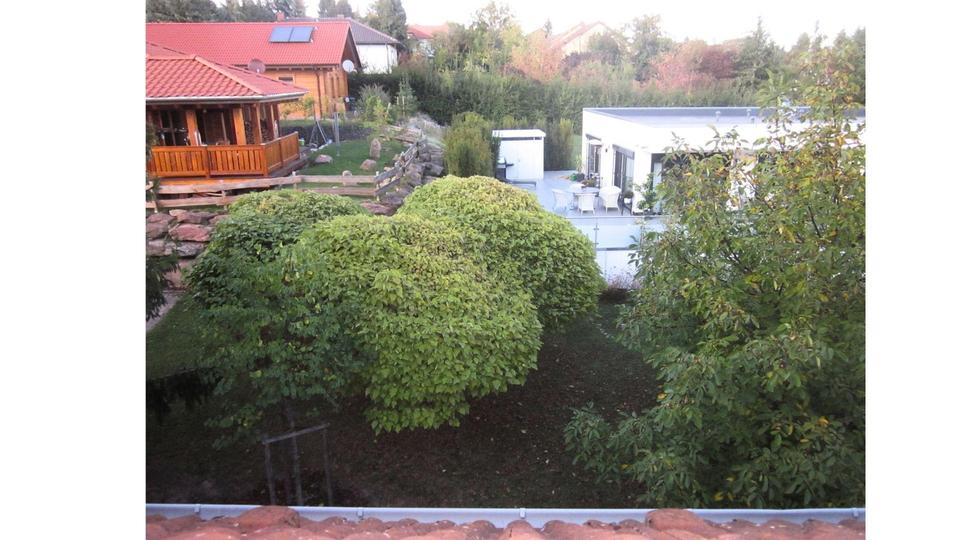 Weintor-Unicorn: 102m² Panorama | Haus-Charakter | 2 Bäder + Balkone | 66cm Wand | Garage – Bild 14