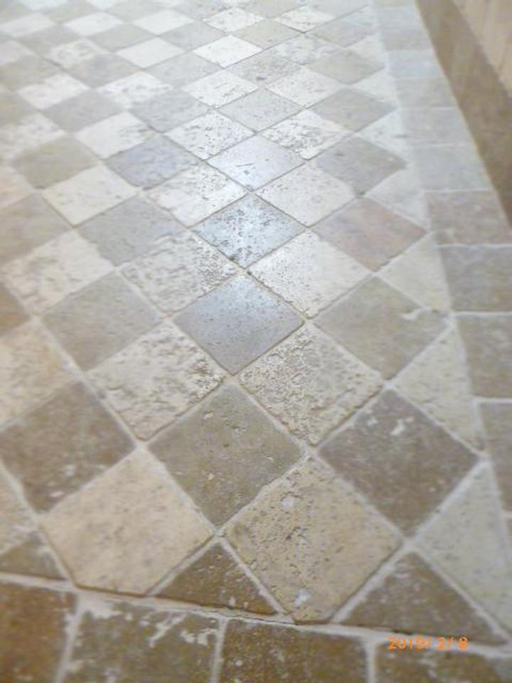 Charmante 2-ZKB mit Holzdielen, Freisitz und Innenhof – Bild 6