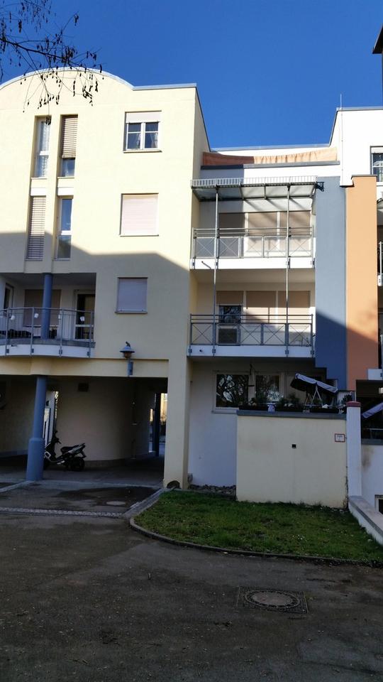 Charmante 3-Zimmer-Wohnung mit Balkon und Außenstellplatz in Fellbach-Schmiden