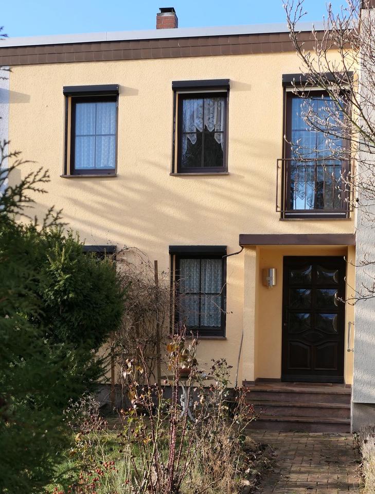 Gepflegtes Reihenmittelhaus in der Gottfried-Keller-Siedlung