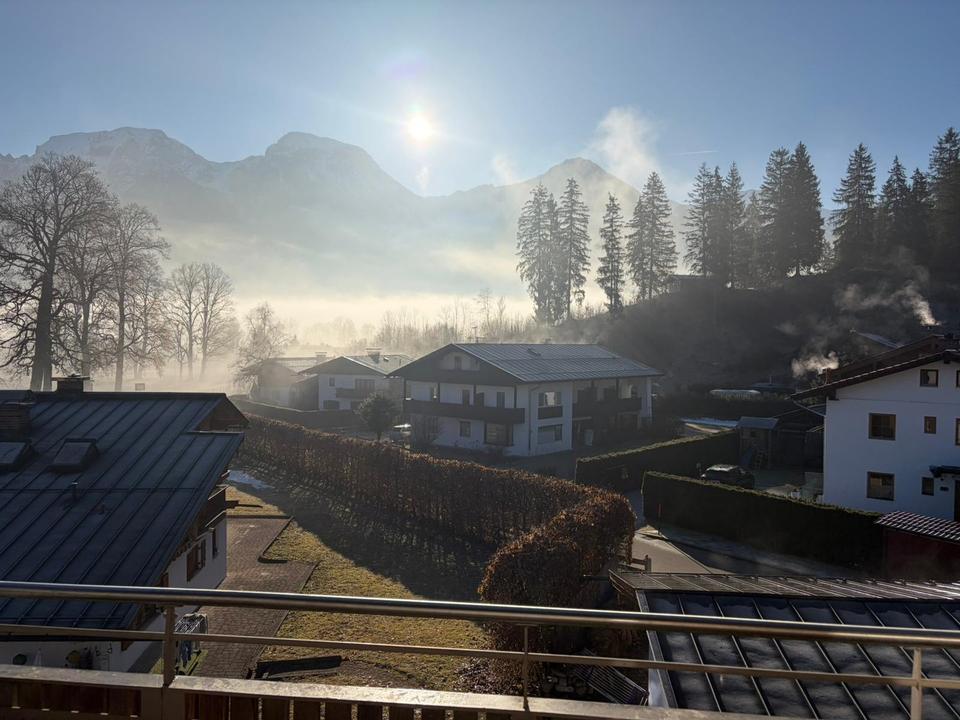 Dachgeschosswohnung in Premiumlage mit Panoramablick – Bild 26