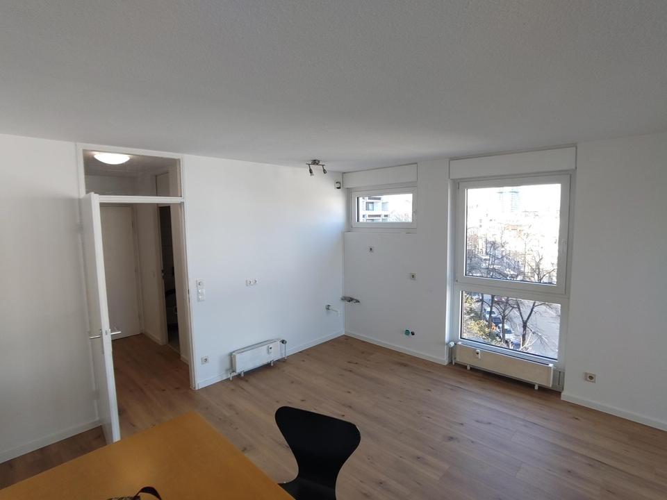 Stadtwohung 39 m² mit Luitpoldpark-Blick – 5. OG, Ostbalkon, neue Fenster, sofort verfügbar – Bild 15