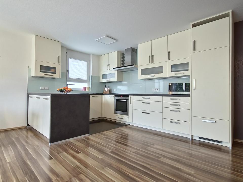 Moderne 4-Zimmer Gartenwohnung mit Terrasse in Westlage – provisionsfrei – Bild 3