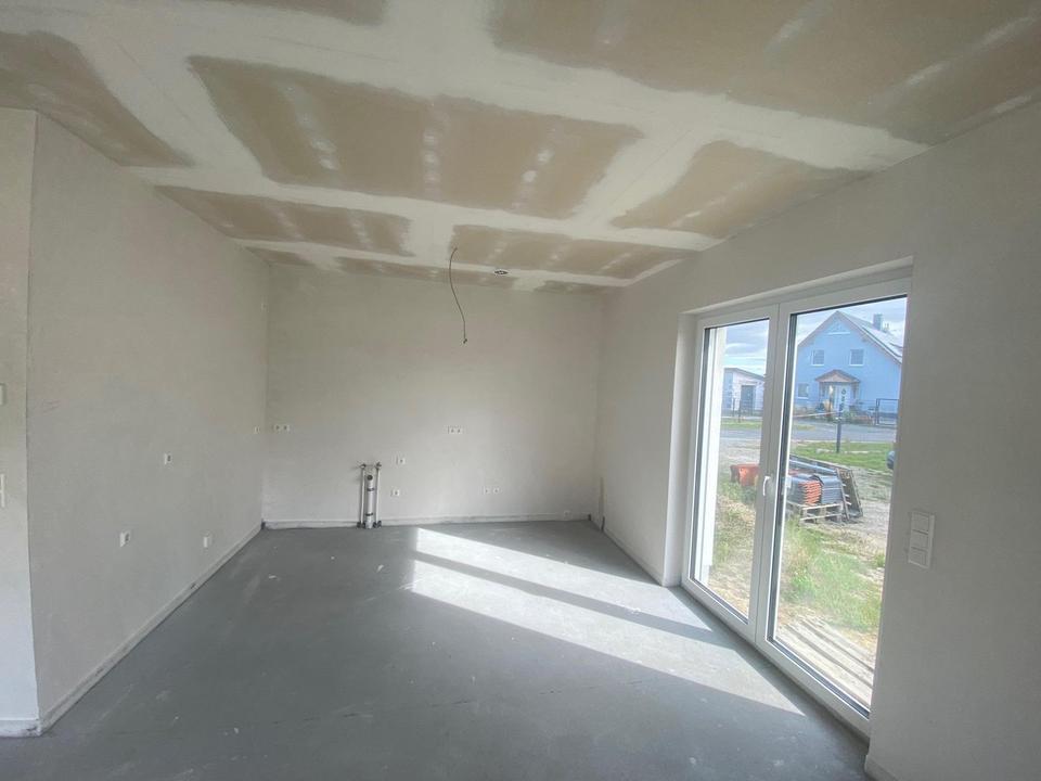 Charmanter, geräumiger Bungalow, provisionsfrei, inkl. Grundstück in Sonnewalde-Münchhausen! – Bild 5