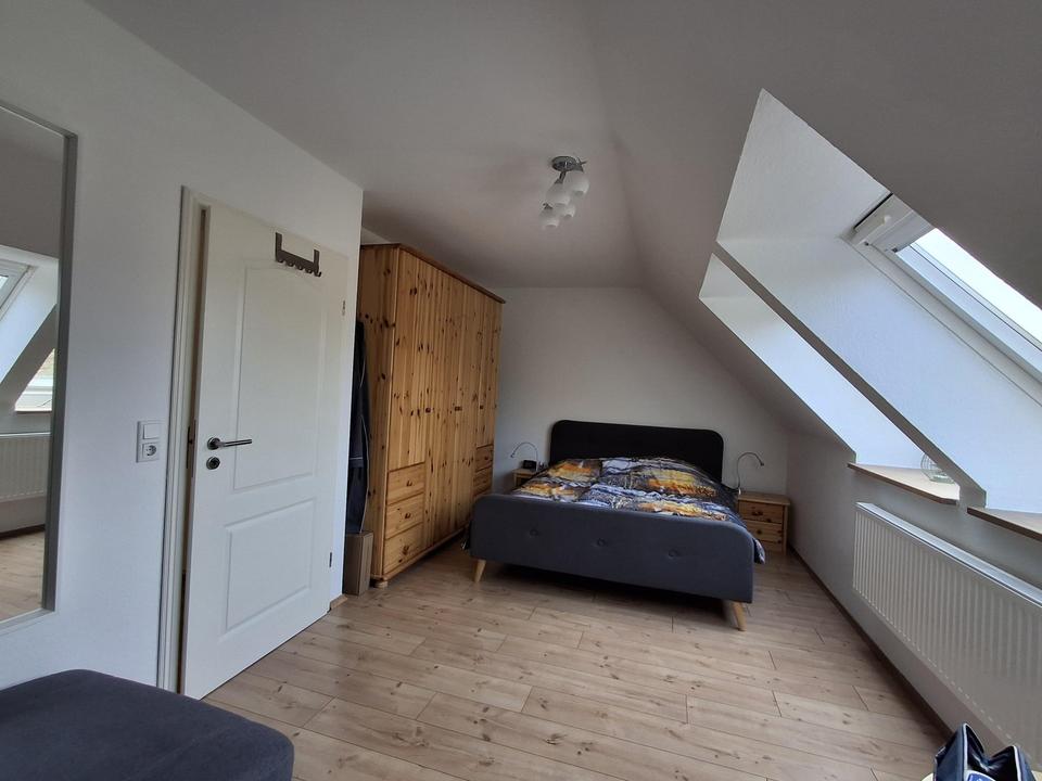 Nahe Ostsee: Gepflegte Doppelhaushälfte mit Kamin, Sauna und Doppelcarport – Bild 9