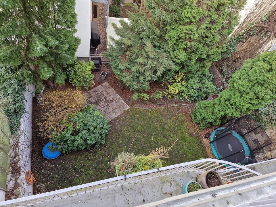 Großzügige 5-Zimmer-Wohnung in der ruhigen Arndtstraße im beliebten Kaiserstraßenviertel – Bild 9